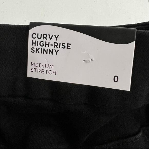 New RUE21 Curvy High-Rise Medium Stretch Black Denim Skinny Jeans Distressed - Picture 11 of 12